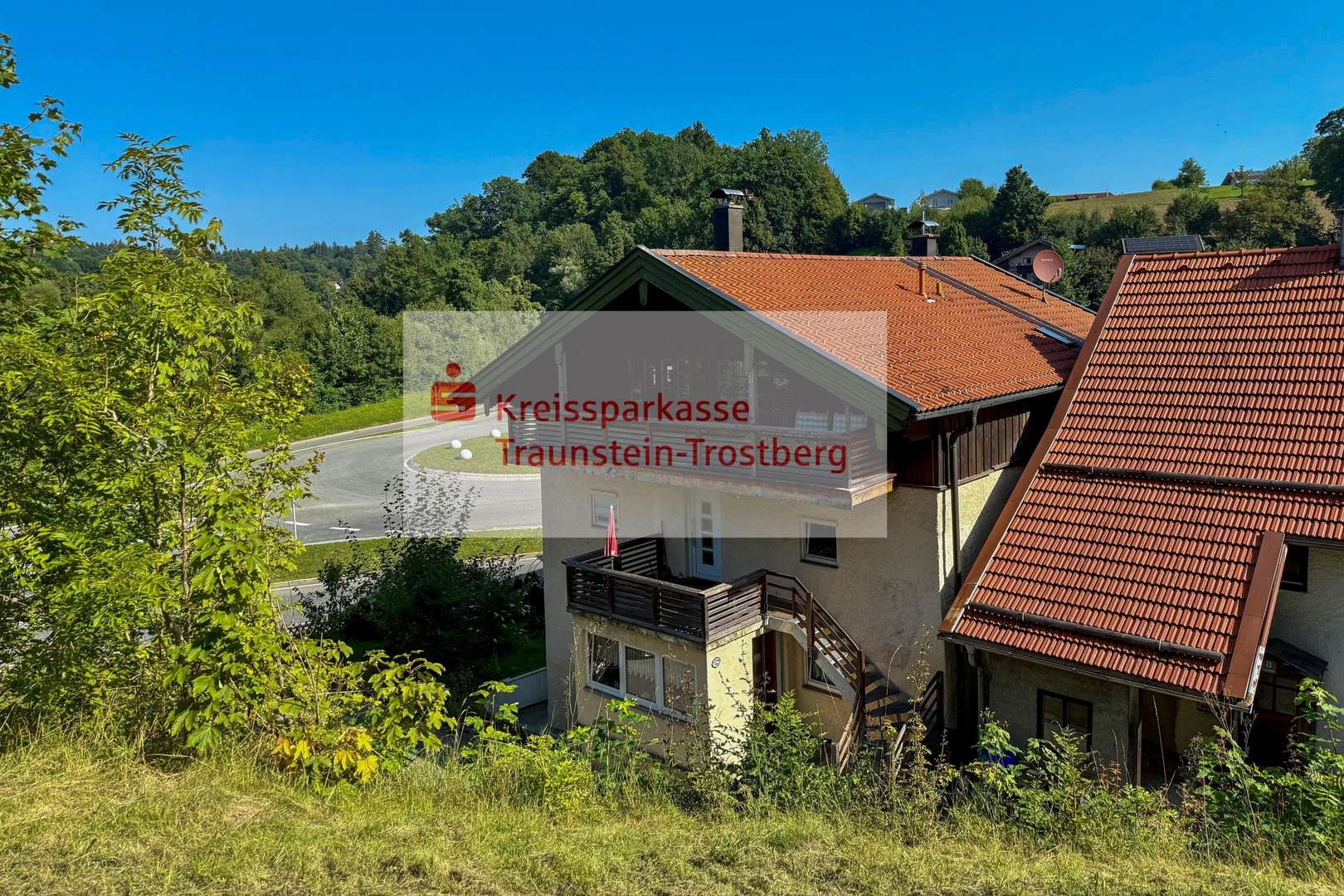 Außenansicht - Erdgeschosswohnung in 83278 Traunstein mit 284m² kaufen