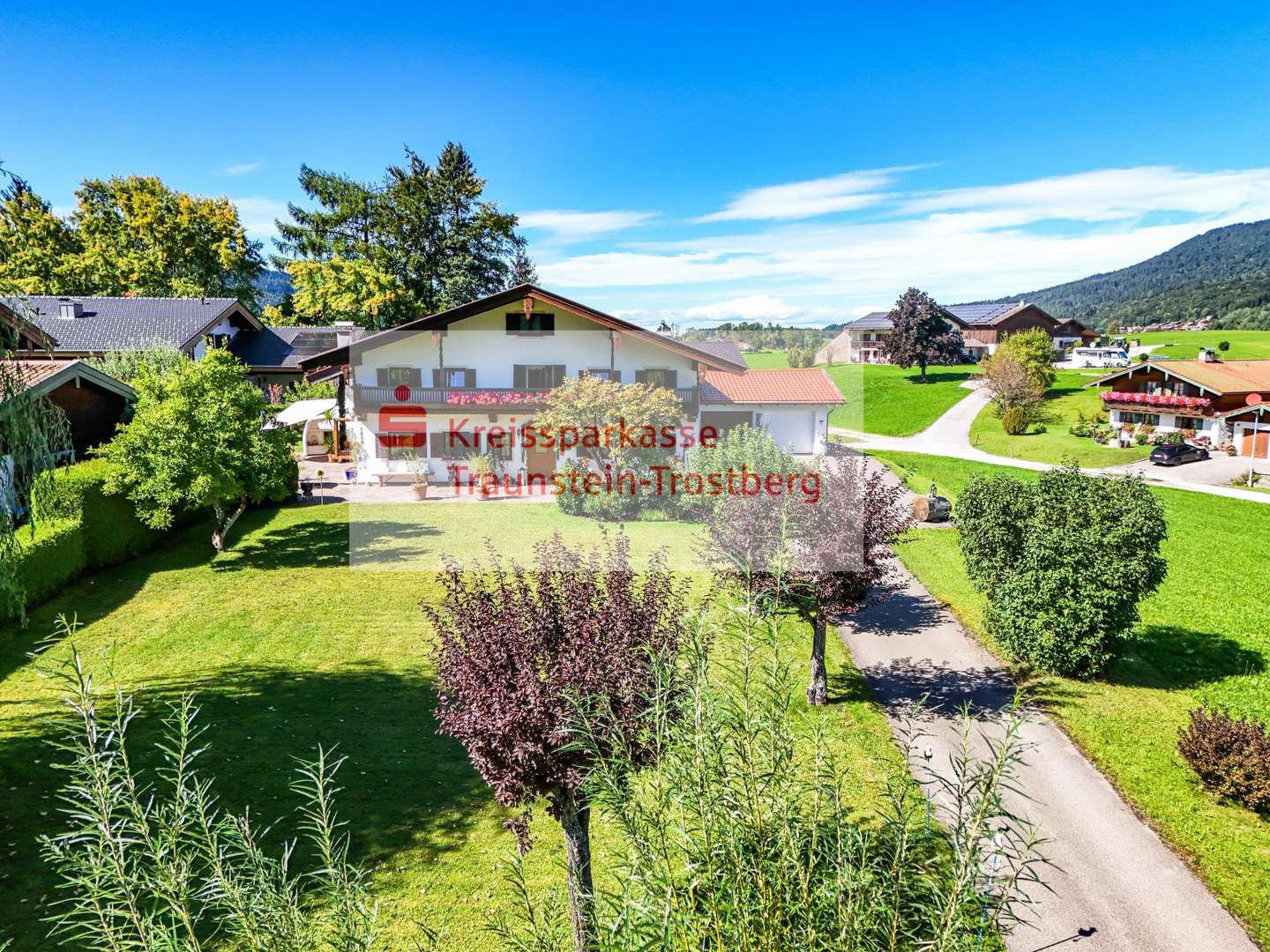 Außenansicht Außenansicht - Landhaus in 83334 Inzell mit 294m² kaufen