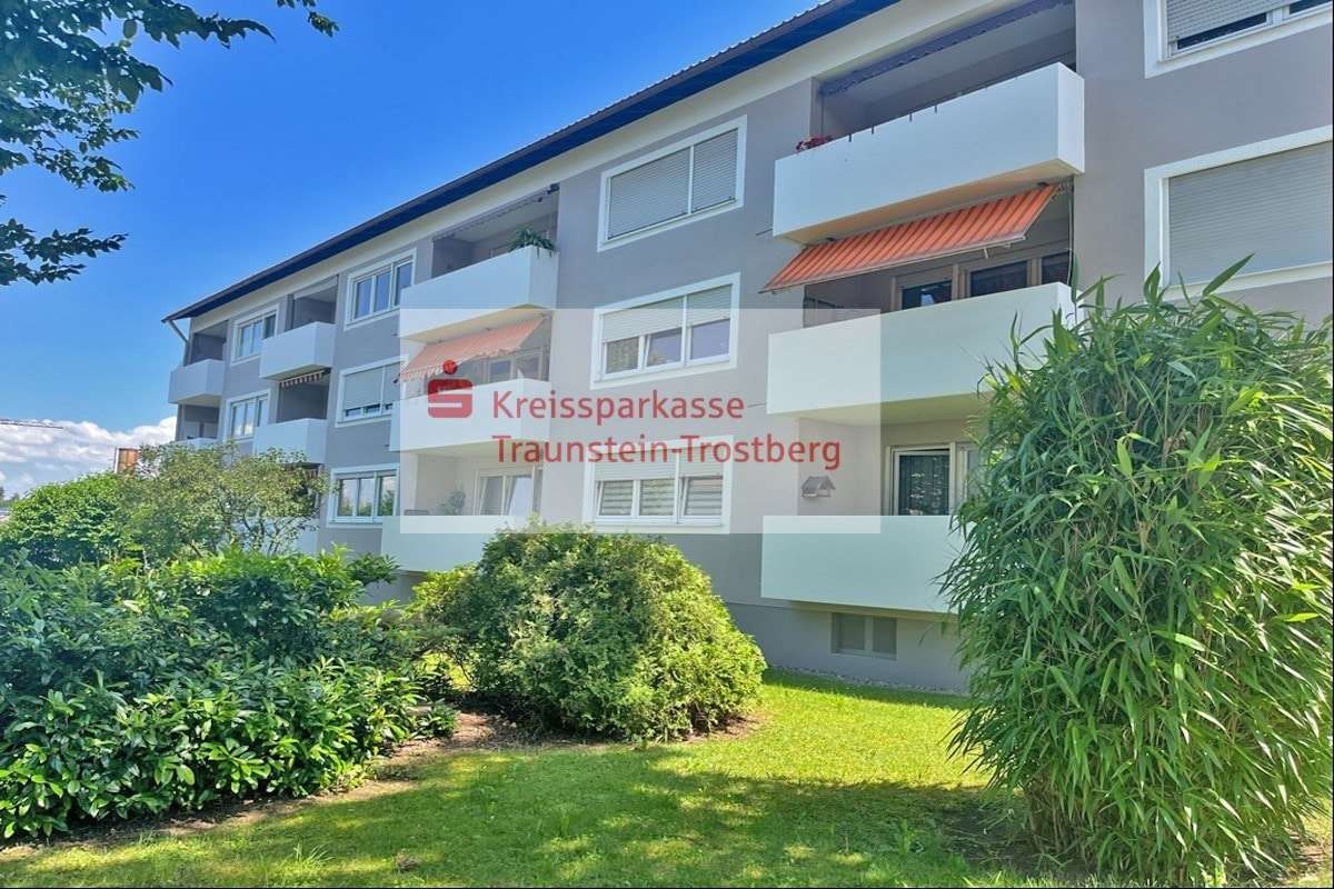 Westansicht - Etagenwohnung in 83278 Traunstein mit 79m² kaufen