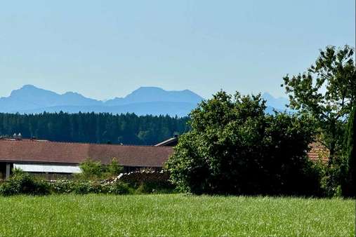 Ausblick in die Berge - Doppelhaushälfte in 83349 Palling mit 100m² kaufen