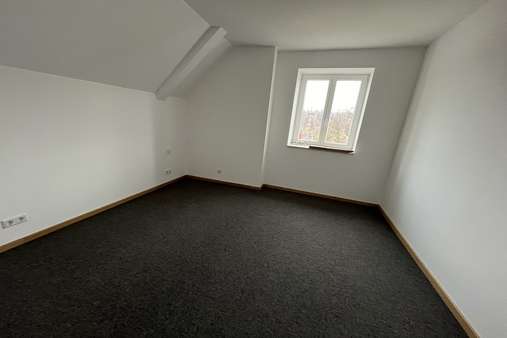 Schlafzimmer - Etagenwohnung in 83278 Traunstein mit 108m² mieten
