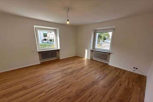 Schlafzimmer - Etagenwohnung in 83308 Trostberg mit 122m² kaufen