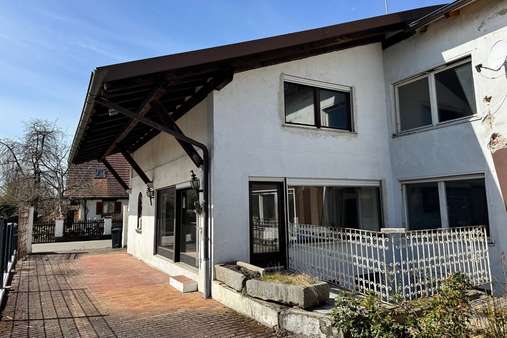 Außenansicht - Einfamilienhaus in 84518 Garching mit 245m² kaufen