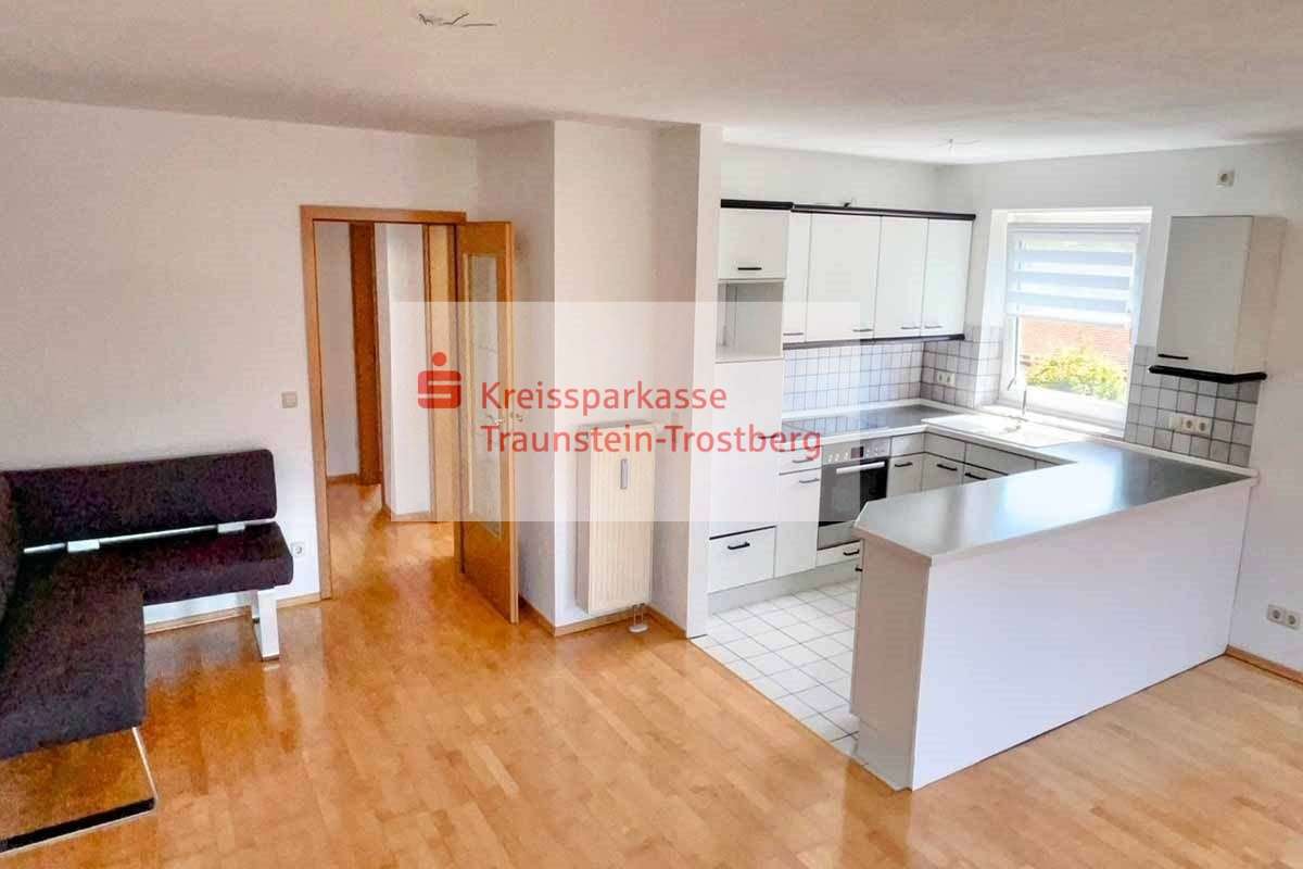 Wohn- Essbereich - Etagenwohnung in 83278 Traunstein mit 75m² kaufen