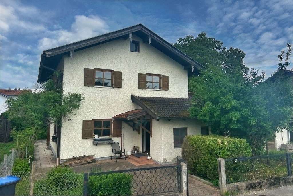 Einfamilienhaus in 83052 Bruckmühl mit 145m² kaufen