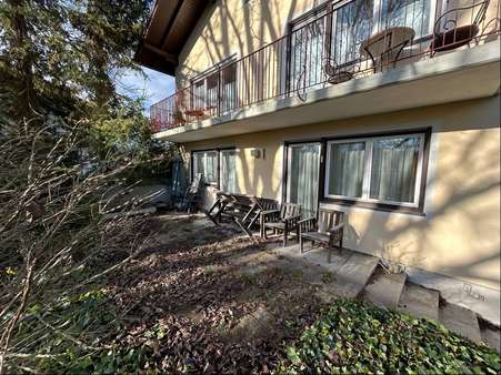 Südansicht - Zweifamilienhaus in 83026 Rosenheim mit 200m² kaufen