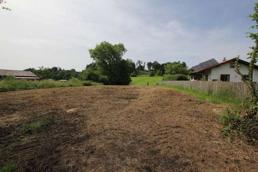 Grundstück - Grundstück in 83093 Bad Endorf mit 983m² kaufen