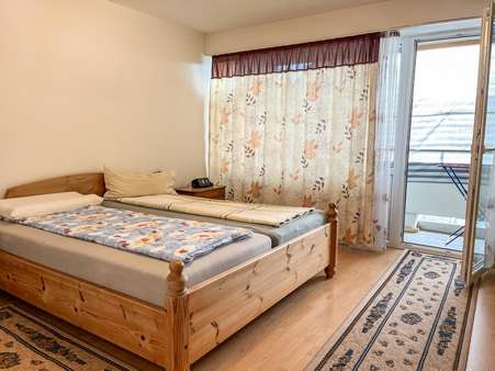 Schlafen Schlafen - Etagenwohnung in 83026 Rosenheim mit 90m² kaufen