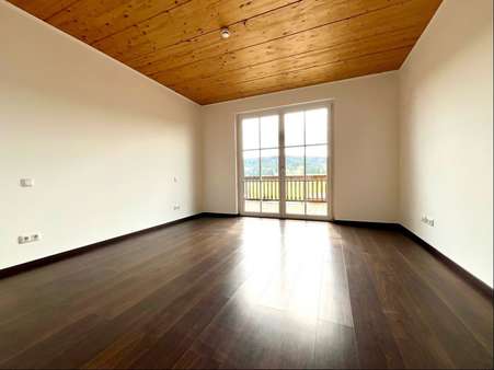 Schlafen - Etagenwohnung in 83052 Bruckmühl mit 103m² kaufen