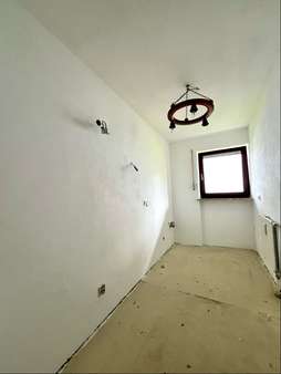 Küche - Etagenwohnung in 83093 Bad Endorf mit 66m² kaufen