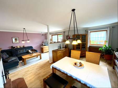 Wohnen - Doppelhaushälfte in 83093 Bad Endorf mit 144m² kaufen