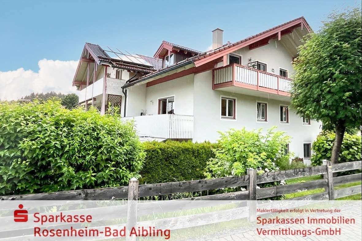 Außenansicht Außenansicht - Etagenwohnung in 83093 Bad Endorf mit 93m² kaufen