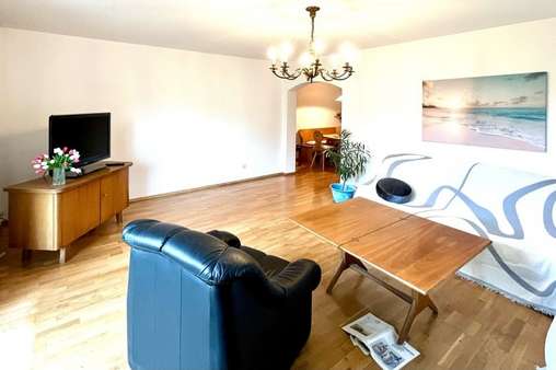 Wohnen Wohnen - Etagenwohnung in 83093 Bad Endorf mit 93m² kaufen