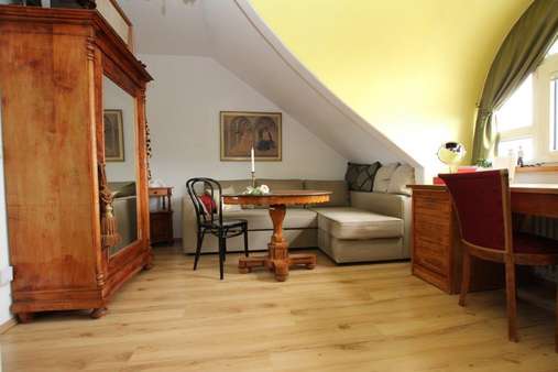 Zimmer Zimmer - Galerie in 83022 Rosenheim mit 85m² kaufen