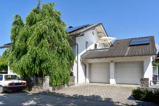 Hausansicht Hausansicht - Einfamilienhaus in 83109 Großkarolinenfeld mit 185m² kaufen