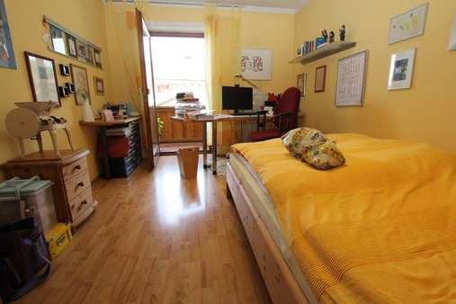Zimmer - Reiheneckhaus in 83109 Großkarolinenfeld mit 135m² kaufen