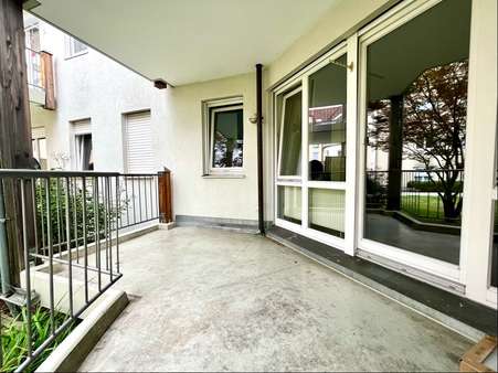 Balkon - Erdgeschosswohnung in 83043 Bad Aibling mit 56m² kaufen