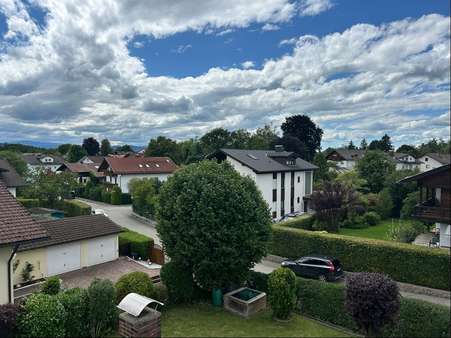 Blick vom Balkon - Doppelhaushälfte in 83043 Bad Aibling mit 145m² kaufen