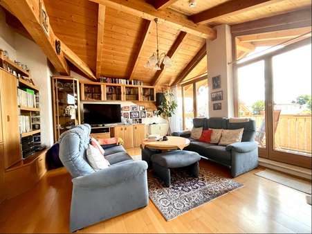 Wohnen - Dachgeschosswohnung in 83059 Kolbermoor mit 111m² kaufen