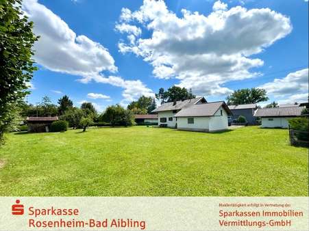 Grundstück in 83620 Feldkirchen-Westerham mit 2020m² kaufen