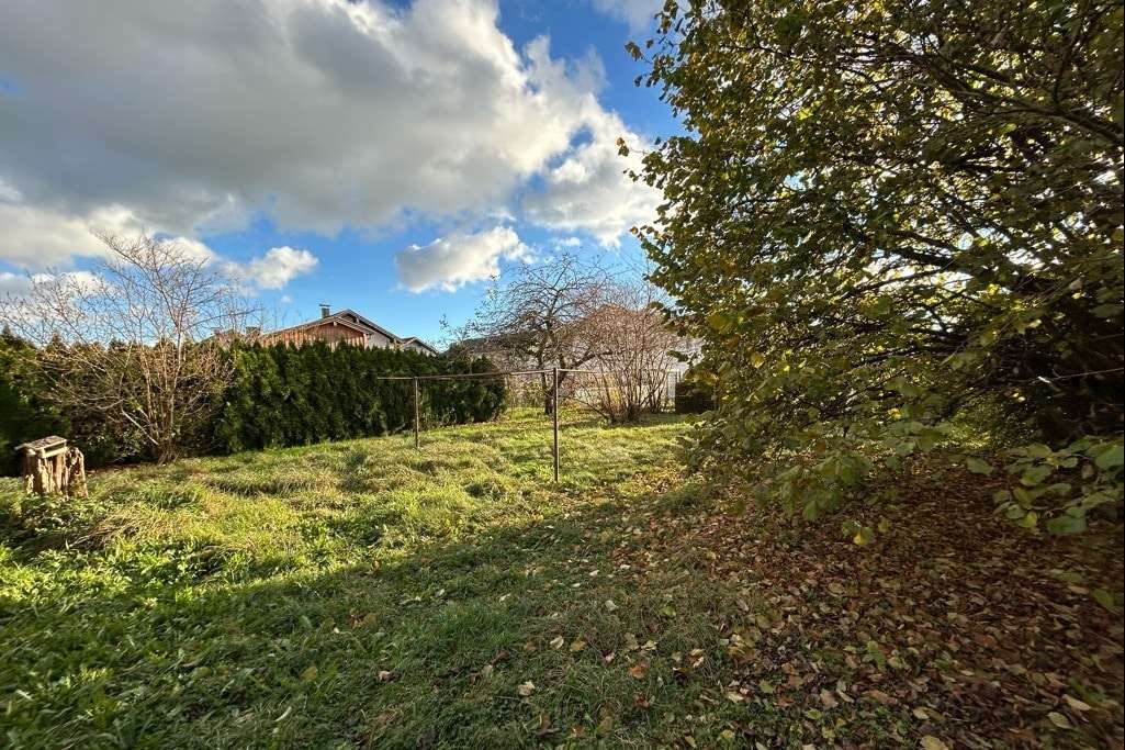 Grund Grund - Grundstück in 83052 Bruckmühl mit 302m² kaufen