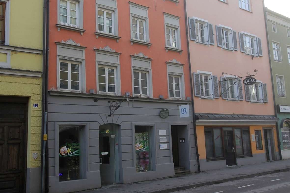 Außenansicht Außenansicht - Sonstige in 83022 Rosenheim mit 458m² kaufen