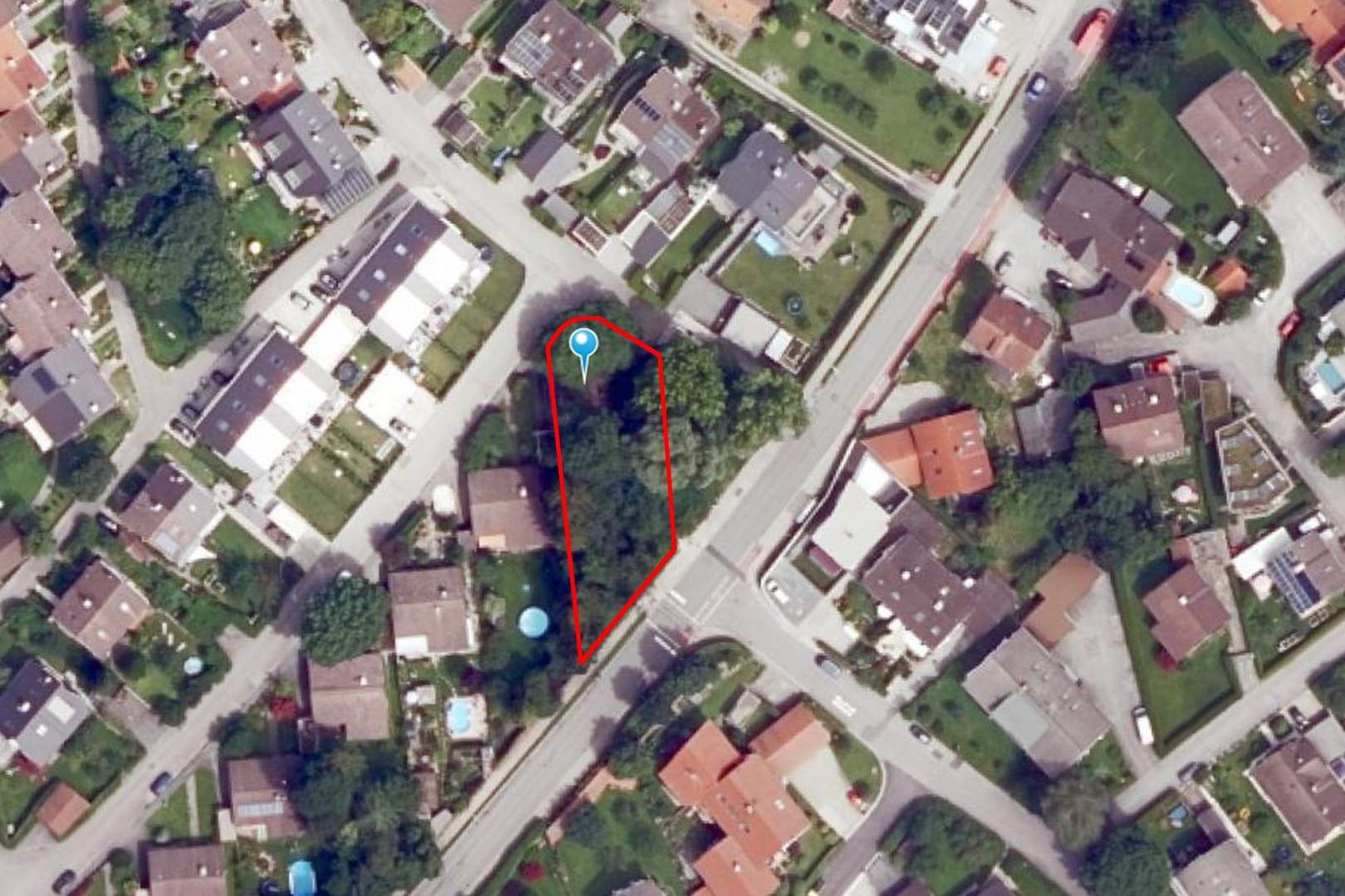 Luftbild (BVV, Nr. 713/23, https://vermessung.bayern.de/file/pdf/7203/Nutzungsbedingungen_Viewing.pdf) - Grundstück in 83026 Rosenheim mit 906m² kaufen