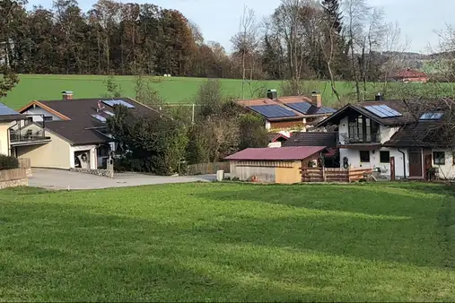 nur wenige Minuten zum Simssee!