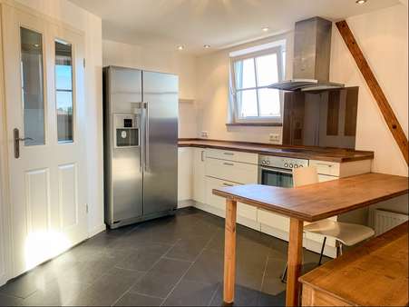 Küche - Maisonette-Wohnung in 83071 Stephanskirchen mit 130m² kaufen