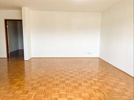 Wohnen - Etagenwohnung in 83022 Rosenheim mit 70m² kaufen