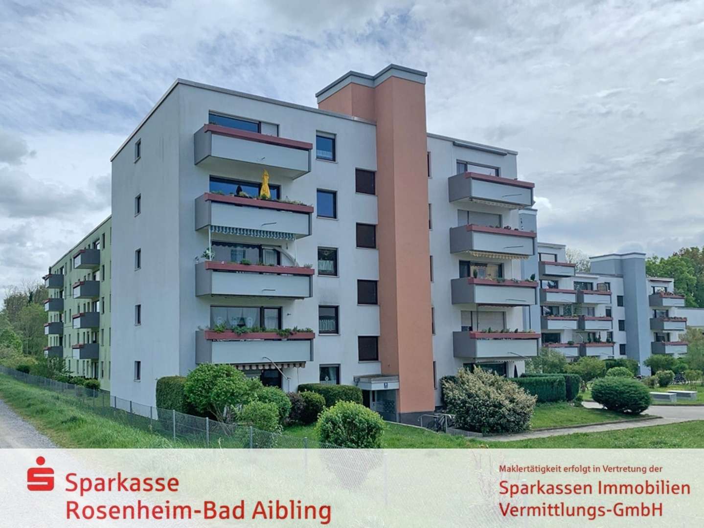 Außenansicht - Etagenwohnung in 83026 Rosenheim mit 38m² kaufen