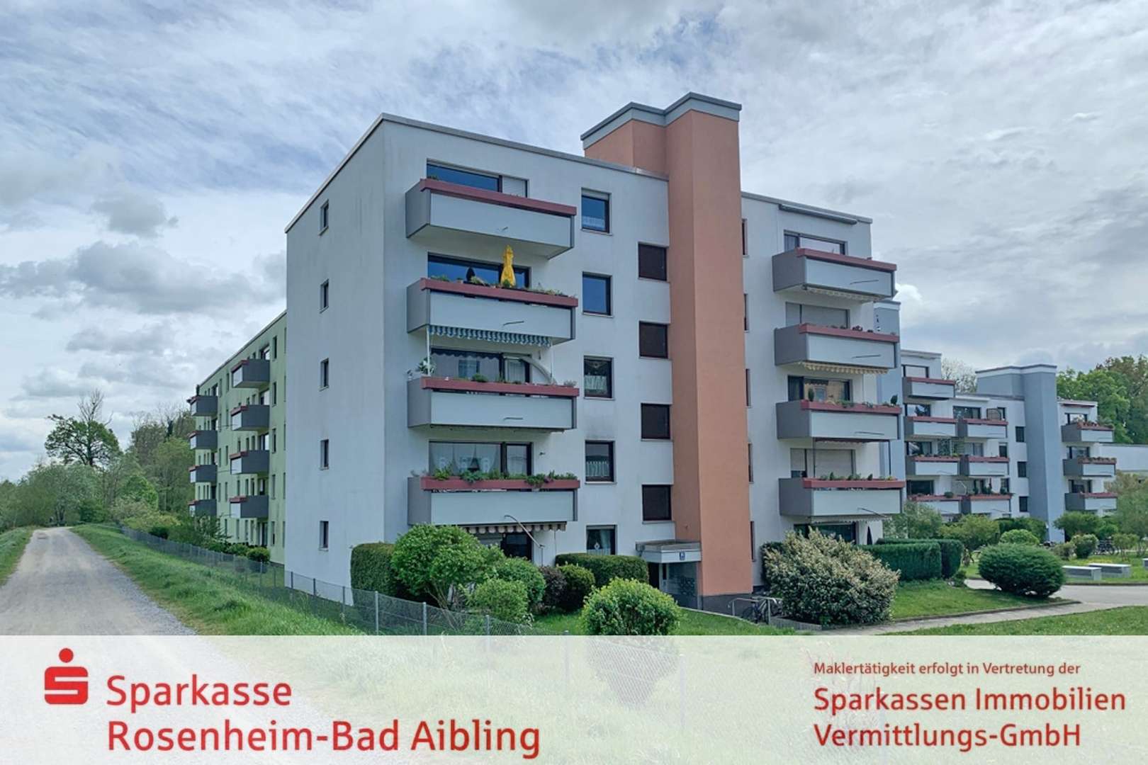 Außenansicht - Etagenwohnung in 83026 Rosenheim mit 38m² kaufen