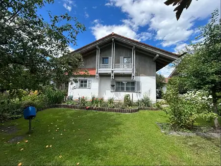 Gepflegtes Landhaus!