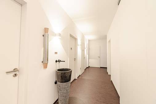 Trinkbrunnen - Etagenwohnung in 84579 Unterneukirchen mit 77m² kaufen