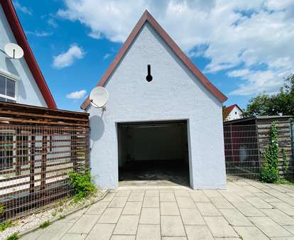 Garage - Doppelhaushälfte in 84478 Waldkraiburg mit 161m² kaufen