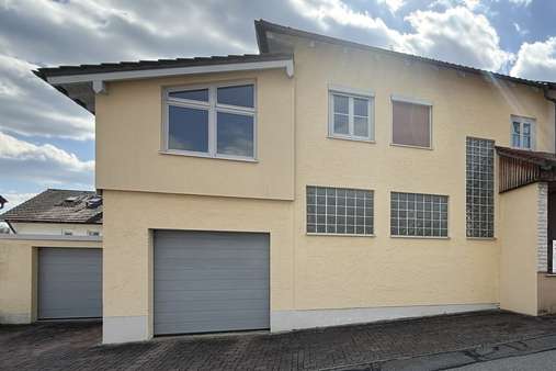 Haus 2 - Zweifamilienhaus in 84571 Reischach mit 341m² kaufen