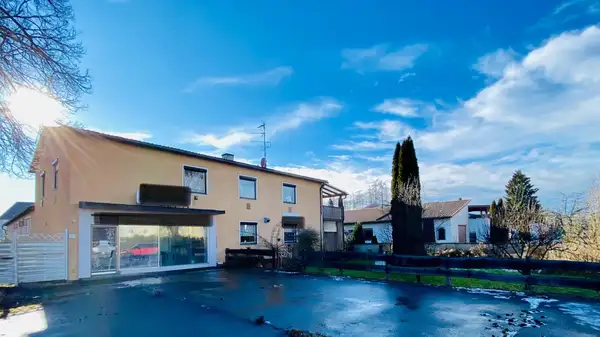 Wohn- und Geschäftshaus in Mettenheim mit viel Potenzial