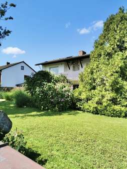 Gartenansicht - Einfamilienhaus in 84453 Mühldorf mit 193m² kaufen