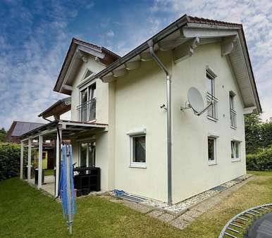 Hausansicht Hausansicht - Einfamilienhaus in 84478 Waldkraiburg mit 168m² kaufen