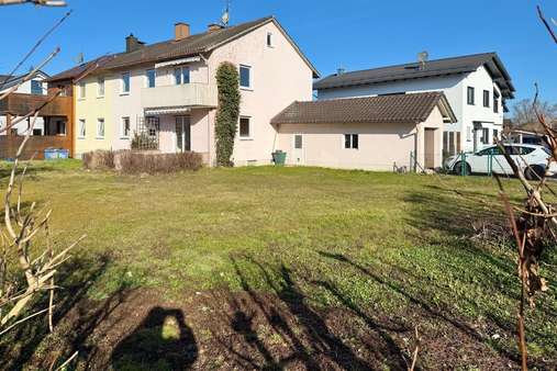 Blick von Südosten - Doppelhaushälfte in 84453 Mühldorf mit 110m² kaufen