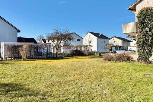 Ein großzügiger Garten - Doppelhaushälfte in 84453 Mühldorf mit 110m² kaufen