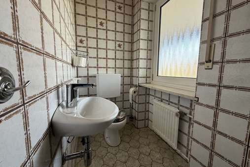 Gäste-WC - Einfamilienhaus in 84524 Neuötting mit 200m² kaufen