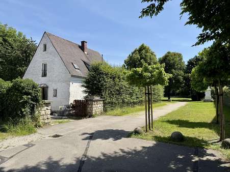 Straßenansicht Straßenansicht - Einfamilienhaus in 84489 Burghausen mit 84m² kaufen