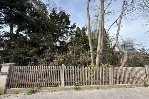 Ansicht von der Straße - Grundstück in 84513 Töging mit 926m² kaufen