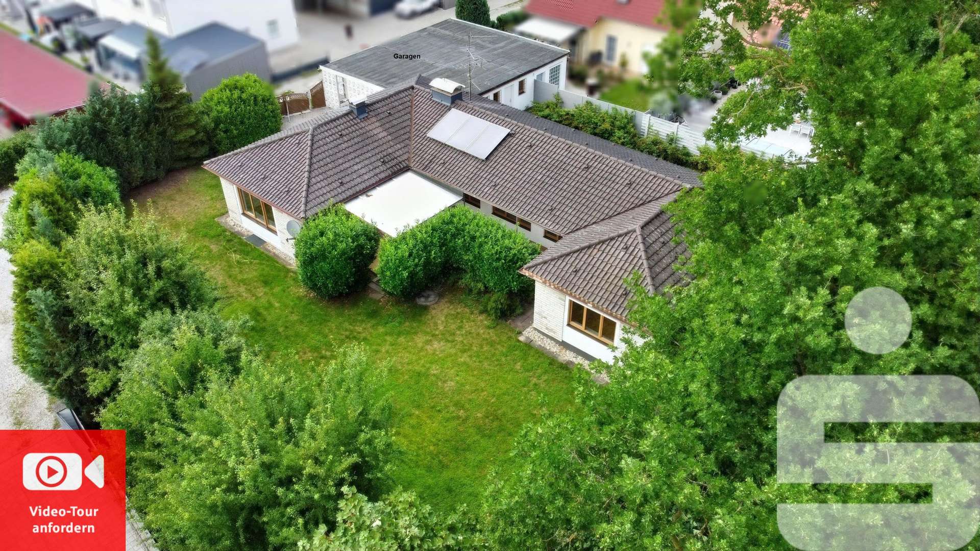 Blick von Südosten Blick von Südosten - Bungalow in 84562 Mettenheim mit 200m² kaufen