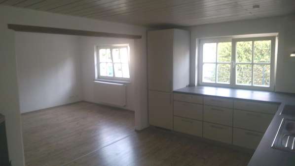 Küche-Wohnzimmer - Einfamilienhaus in 84539 Ampfing mit 120m² kaufen