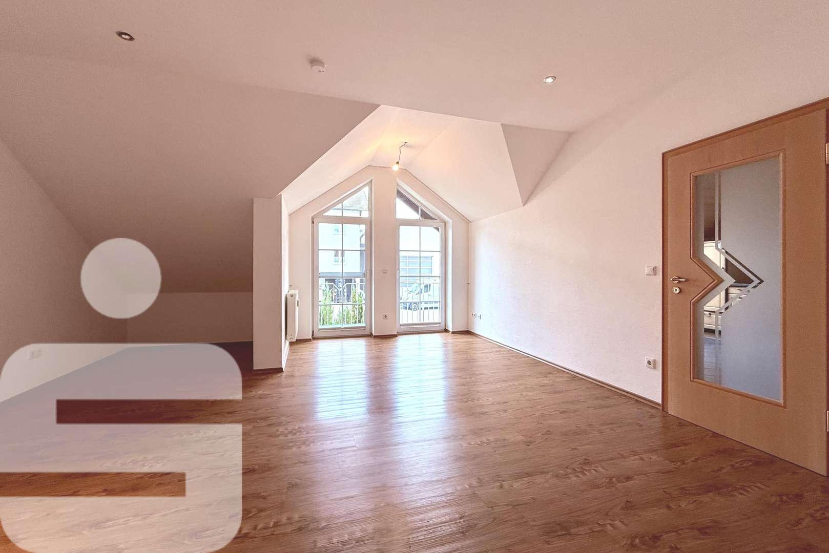 Wohnen Wohnen - Etagenwohnung in 84419 Schwindegg mit 100m² kaufen