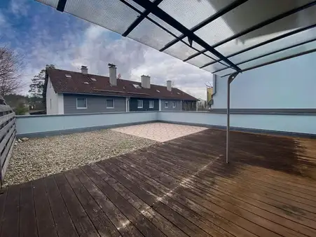 Dachterrasse mit über 60 qm 
