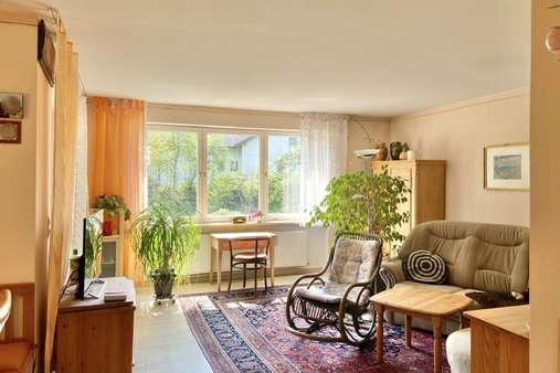 Wohnzimmer Erdgeschoss - Zweifamilienhaus in 84543 Winhöring mit 180m² kaufen