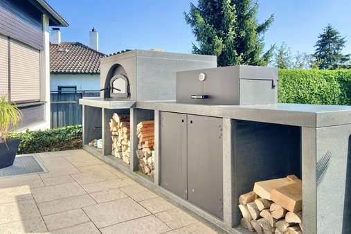 Außenküche - Bungalow in 84494 Neumarkt-Sankt Veit mit 239m² kaufen